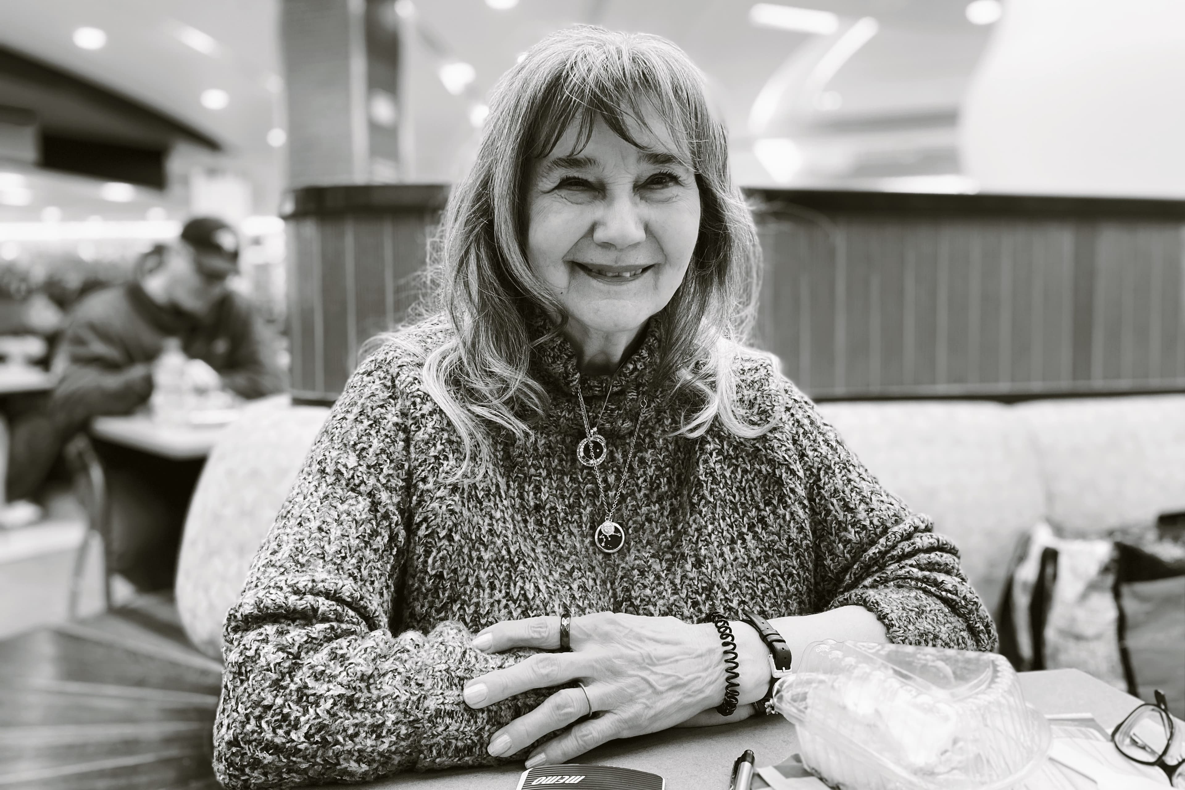 An Elegant Spiritual Advisor